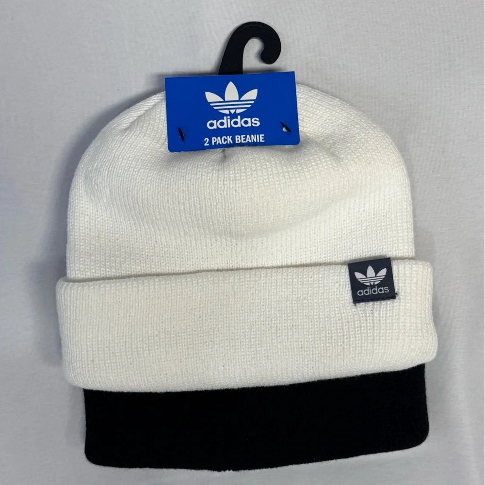 NWT‎ Women's Adidas 2 Pack Beanies Black And White